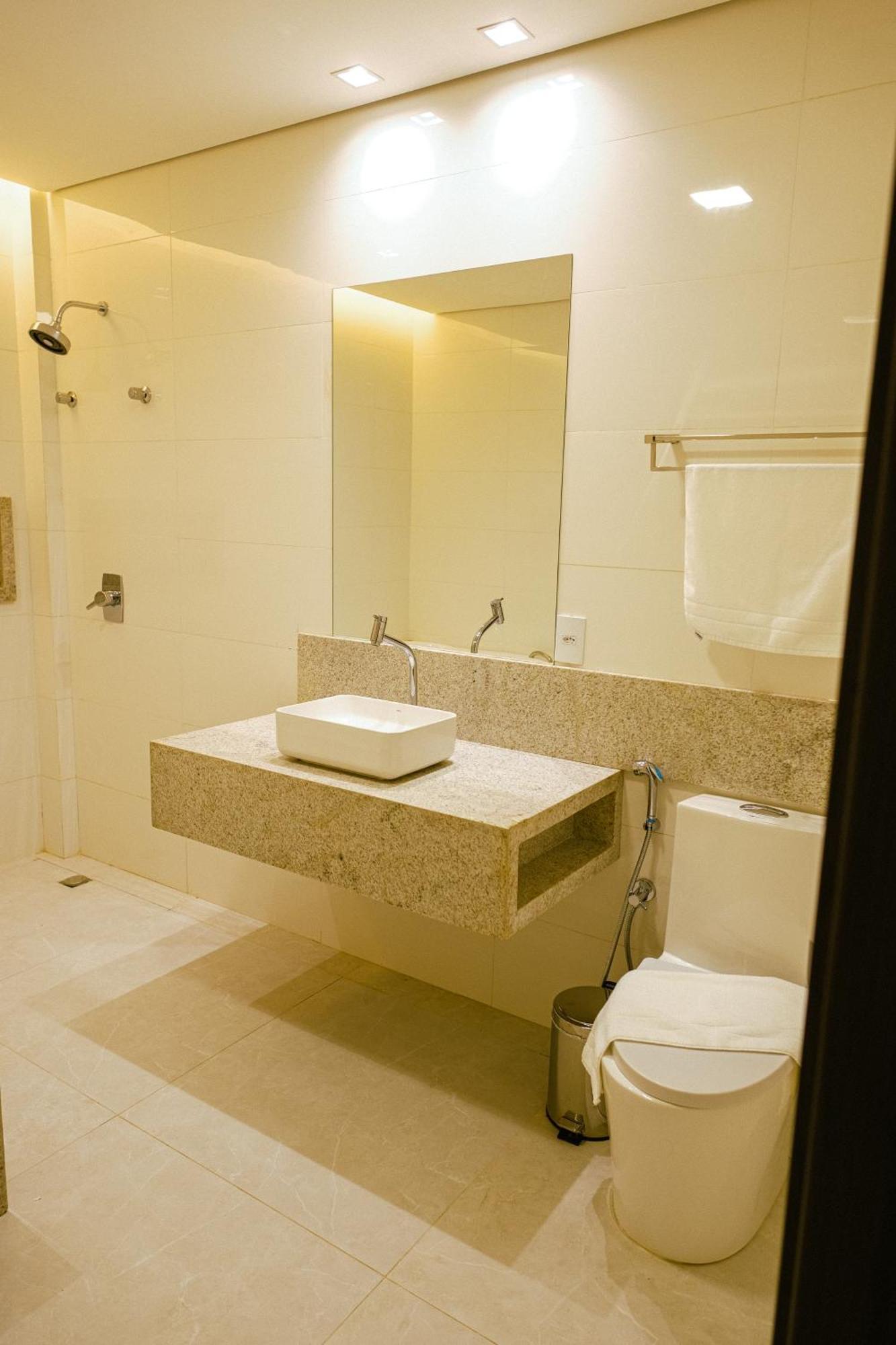 Oasis Hotel Miracema do Tocantins Exterior foto